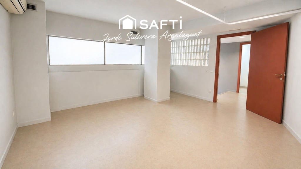 Gewerbe zu verkaufen in Girona Stadt - 215.000 € (Ref: 9804189)