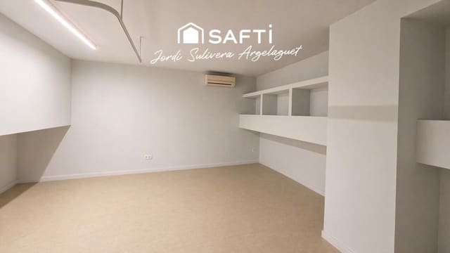 Gewerbe zu verkaufen in Girona Stadt - 215.000 € (Ref: 9804189)