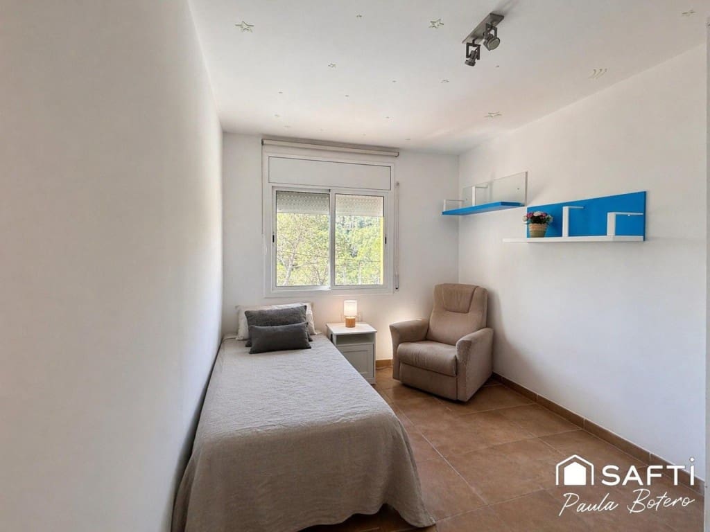 4 soverom Villa til salgs i Olivella med svømmebasseng garasje - € 399 000 (Ref: 9804191)