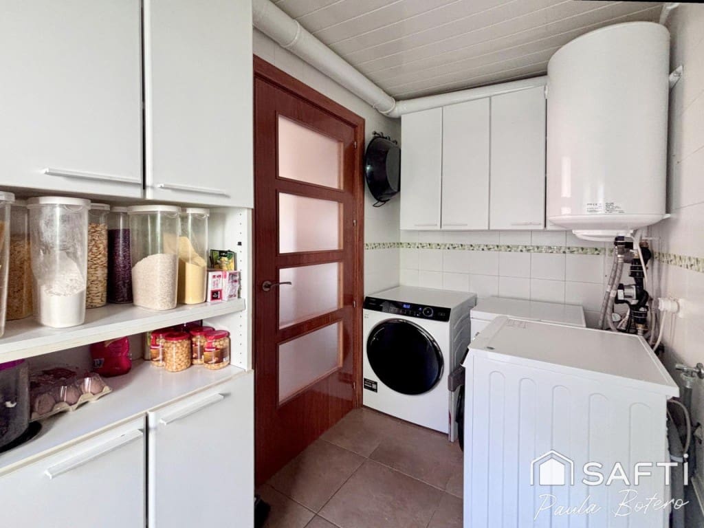 4 soverom Villa til salgs i Olivella med svømmebasseng garasje - € 399 000 (Ref: 9804191)