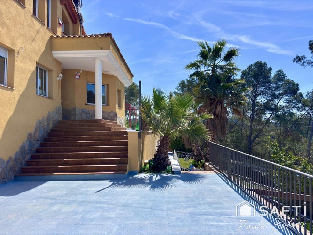 4 soverom Villa til salgs i Olivella med svømmebasseng garasje - € 399 000 (Ref: 9804191)