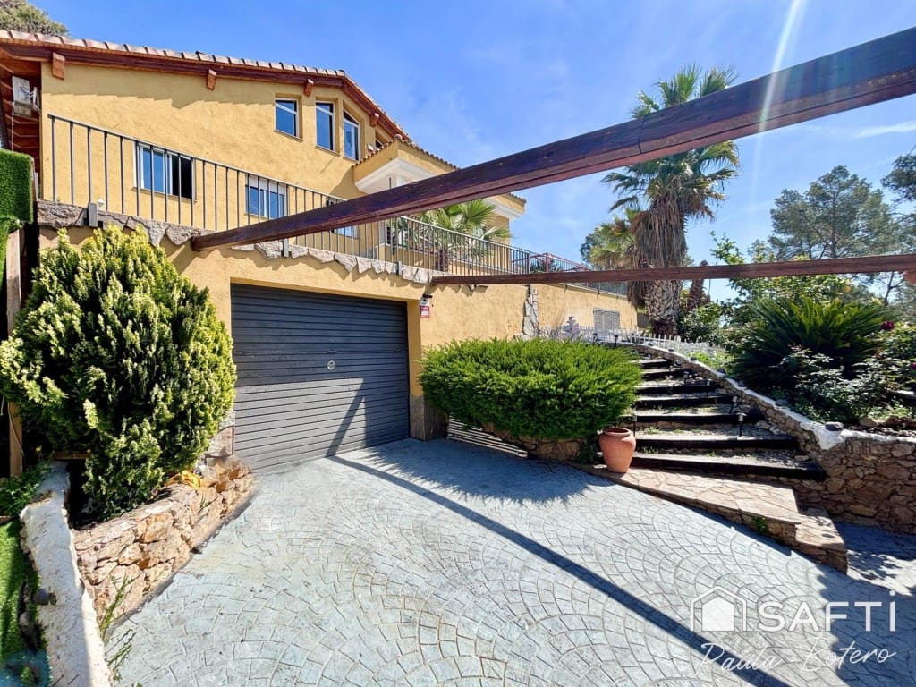 4 soverom Villa til salgs i Olivella med svømmebasseng garasje - € 399 000 (Ref: 9804191)