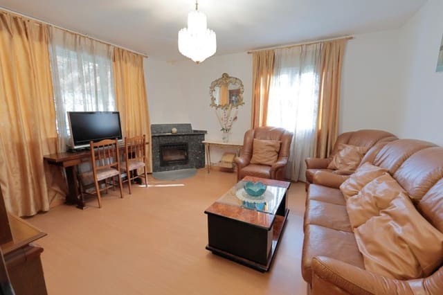 5 bedroom Villa for sale in Priaranza del Bierzo - € 250,000 (Ref: 9804196)