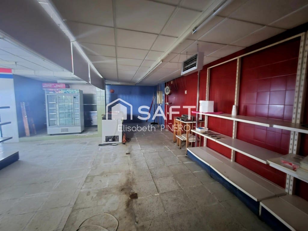 Gewerbe zu verkaufen in Montijo - 99.000 € (Ref: 9806339)
