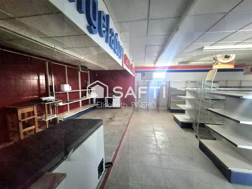Gewerbe zu verkaufen in Montijo - 99.000 € (Ref: 9806339)