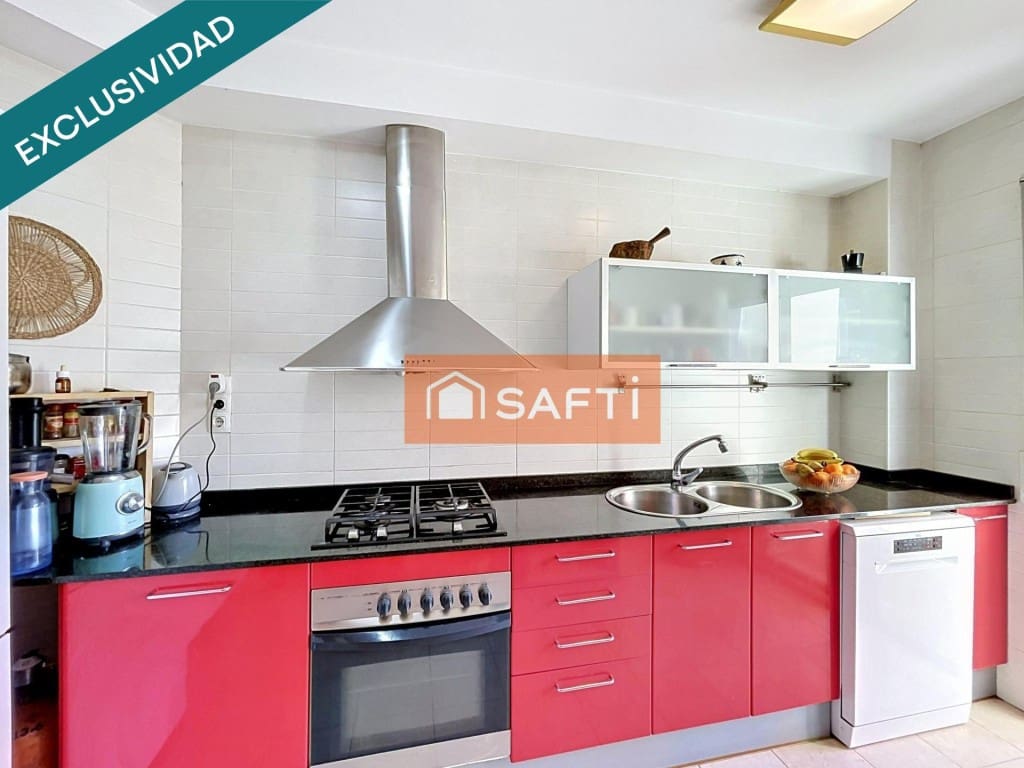 4 camera da letto Appartamento in vendita in Sant Marti Sarroca con garage - 240.000 € (Rif: 9806341)