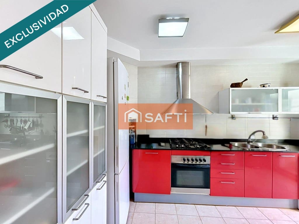 4 camera da letto Appartamento in vendita in Sant Marti Sarroca con garage - 240.000 € (Rif: 9806341)