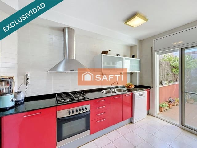 4 camera da letto Appartamento in vendita in Sant Martí Sarroca con garage - 240.000 € (Rif: 9806341)