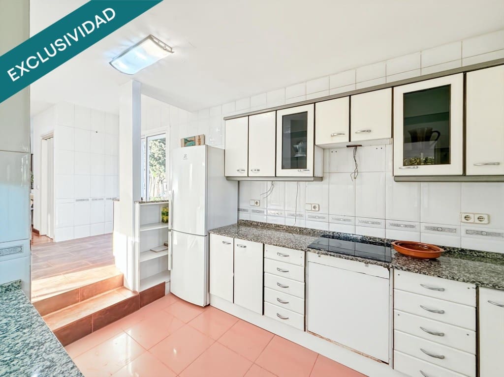 5 bedroom Villa for sale in Piera with pool - € 580,000 (Ref: 9806343)