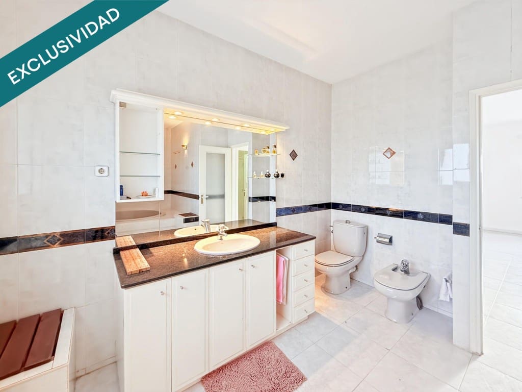 5 bedroom Villa for sale in Piera with pool - € 580,000 (Ref: 9806343)