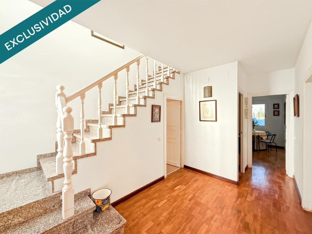 5 bedroom Villa for sale in Piera with pool - € 580,000 (Ref: 9806343)