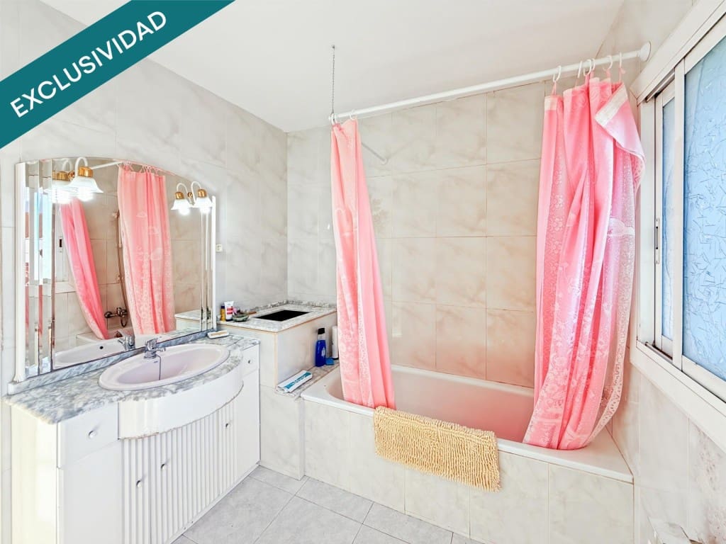 5 bedroom Villa for sale in Piera with pool - € 580,000 (Ref: 9806343)