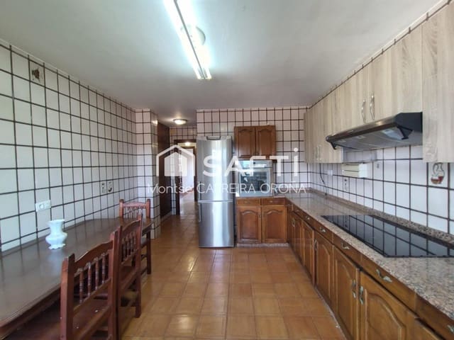 4 sovrum Villa till salu i Santiago de Compostela med garage - 330 000 € (Ref: 9806345)