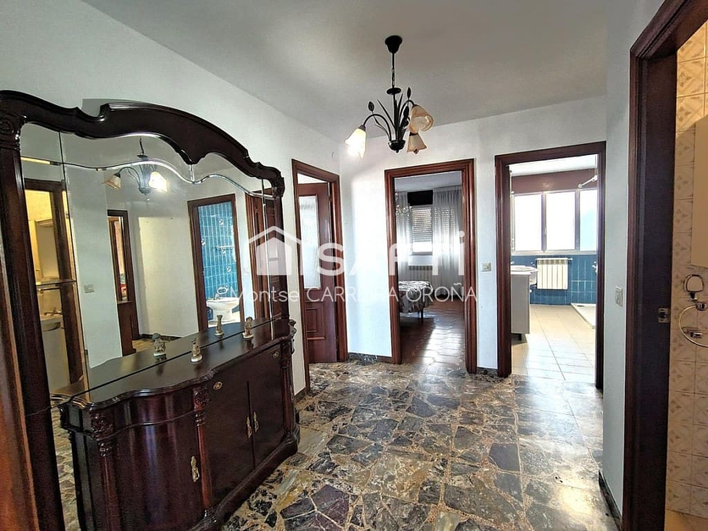 4 sovrum Villa till salu i Santiago de Compostela med garage - 330 000 € (Ref: 9806345)