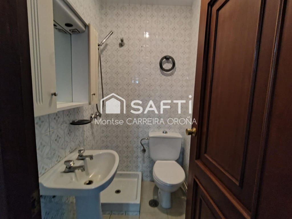 4 sovrum Villa till salu i Santiago de Compostela med garage - 330 000 € (Ref: 9806345)