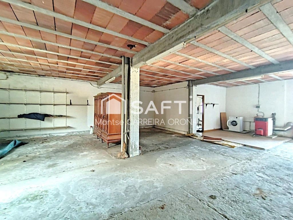 4 sovrum Villa till salu i Santiago de Compostela med garage - 330 000 € (Ref: 9806345)