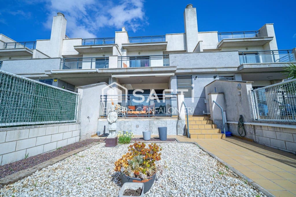 5 sovrum Radhus till salu i Sant Jordi - 239 000 € (Ref: 9806350)