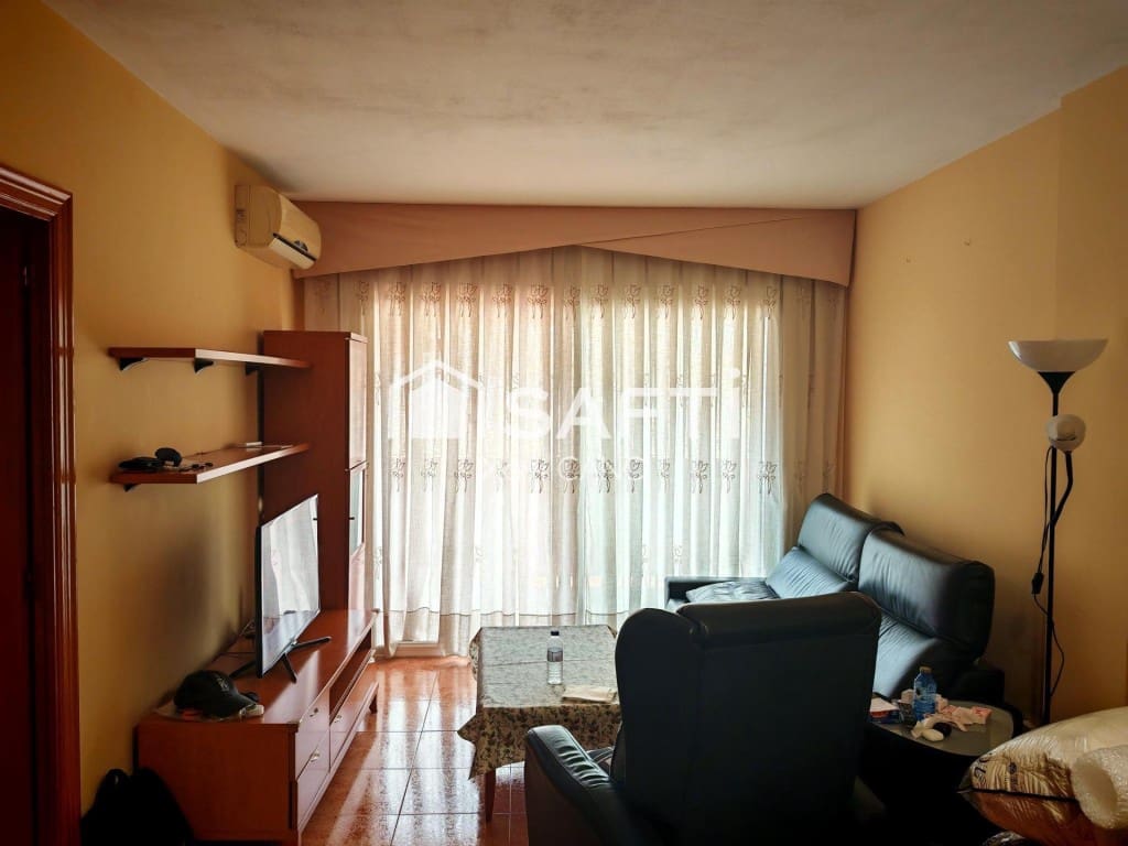 3 Zimmer Apartment zu verkaufen in Pineda de Mar mit Garage - 223.000 € (Ref: 9806354)