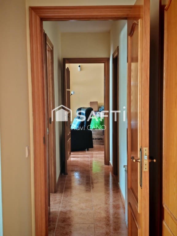 3 Zimmer Apartment zu verkaufen in Pineda de Mar mit Garage - 223.000 € (Ref: 9806354)