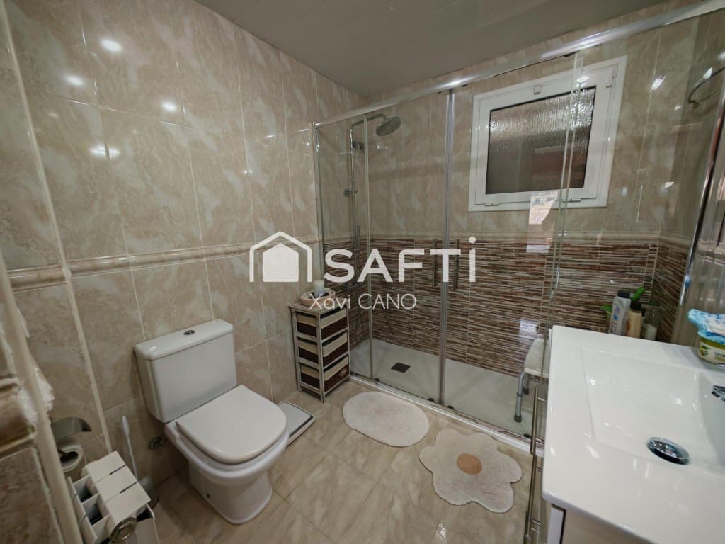 3 Zimmer Apartment zu verkaufen in Pineda de Mar mit Garage - 223.000 € (Ref: 9806354)