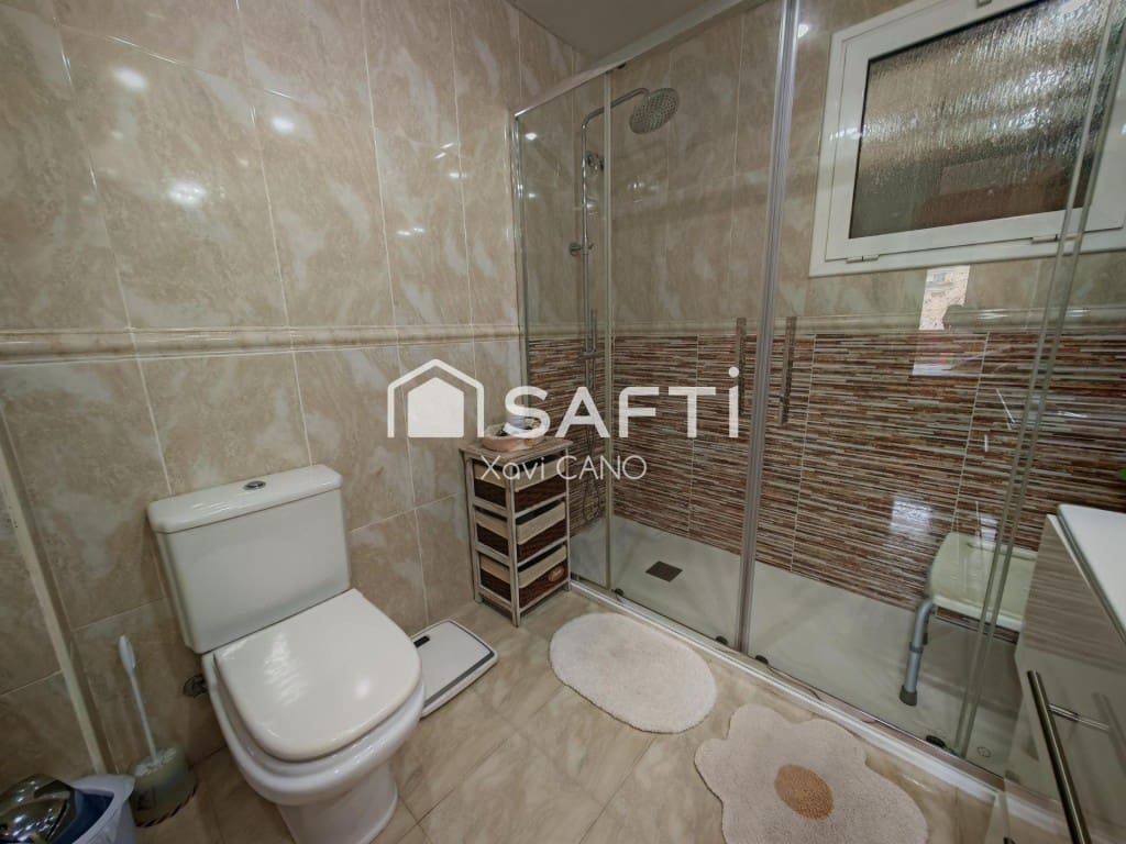 3 Zimmer Apartment zu verkaufen in Pineda de Mar mit Garage - 223.000 € (Ref: 9806354)