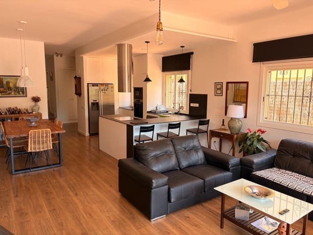 4 quarto Moradia em Banda para venda em Sitges com piscina - 875 000 € (Ref: 9806355)