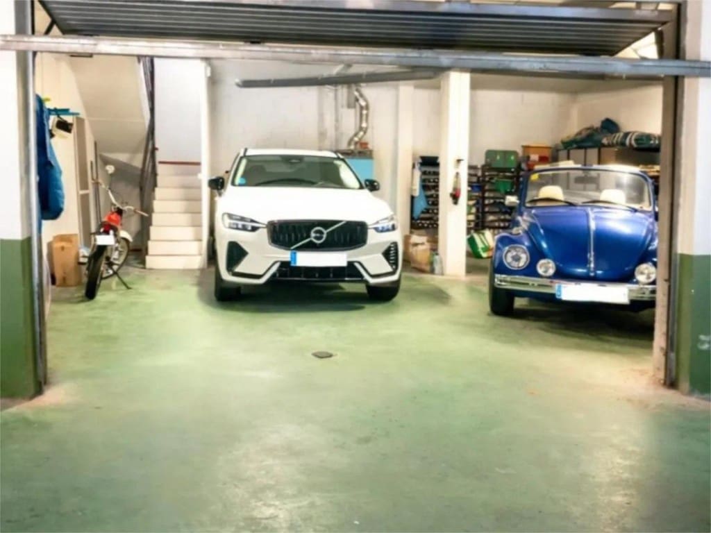 4 quarto Moradia em Banda para venda em Sitges com piscina - 875 000 € (Ref: 9806355)