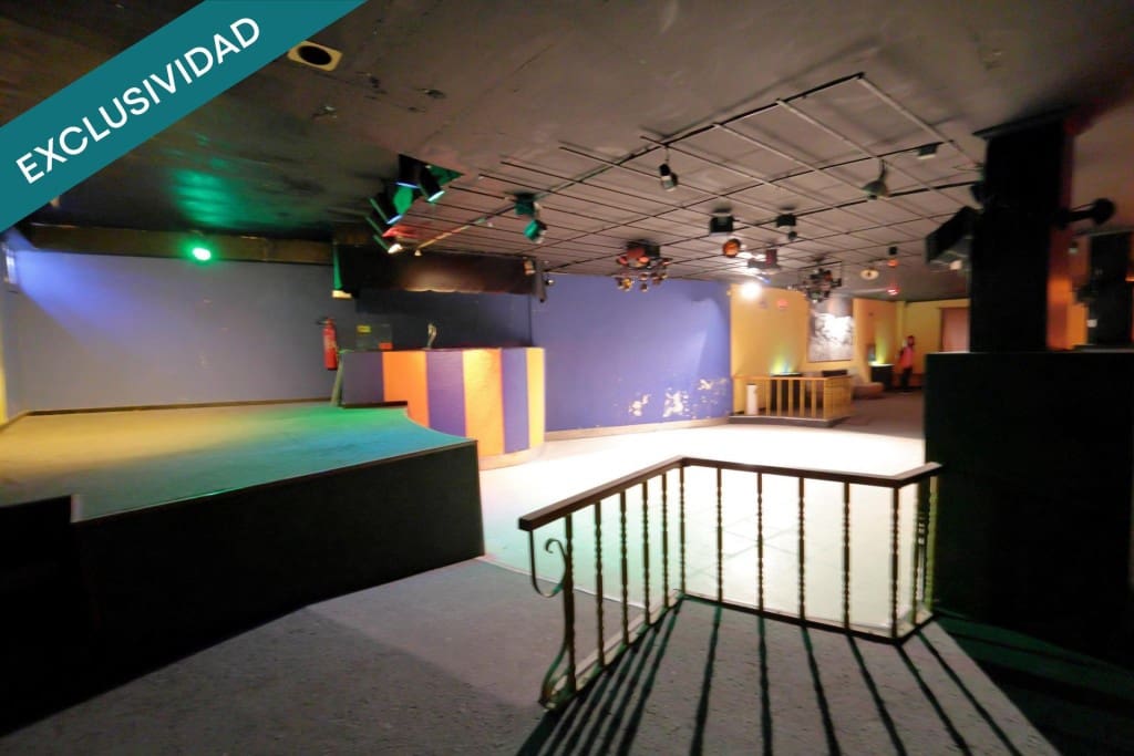 Office for sale in Noceda - € 120,000 (Ref: 9806359)