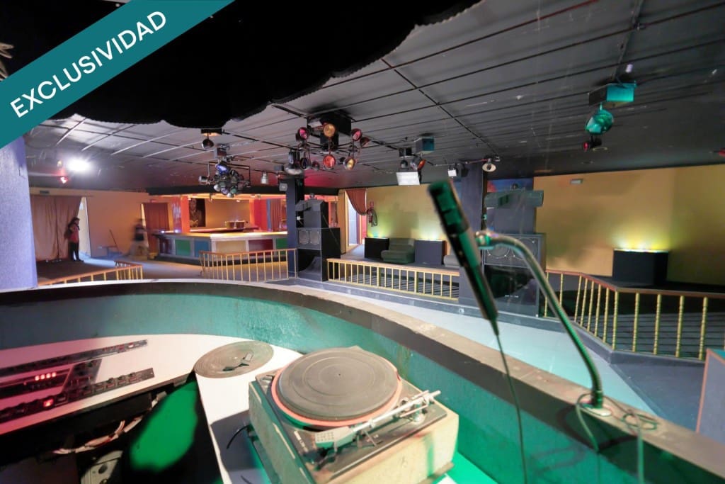 Office for sale in Noceda - € 120,000 (Ref: 9806359)