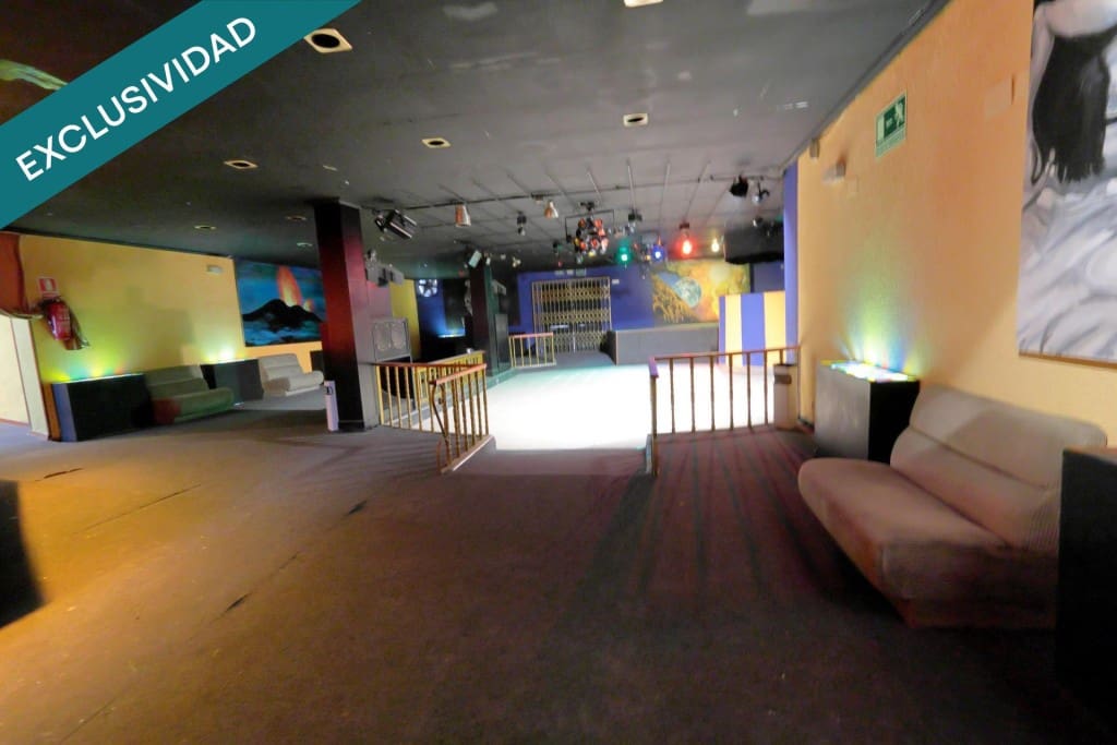 Office for sale in Noceda - € 120,000 (Ref: 9806359)