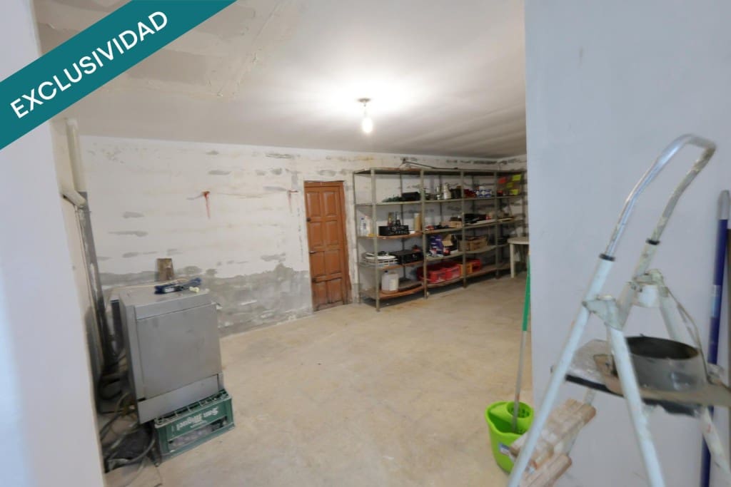 Office for sale in Noceda - € 120,000 (Ref: 9806359)