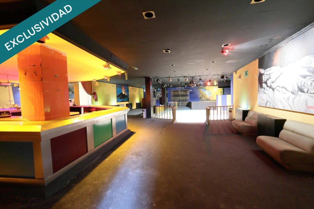 Office for sale in Noceda - € 120,000 (Ref: 9806359)