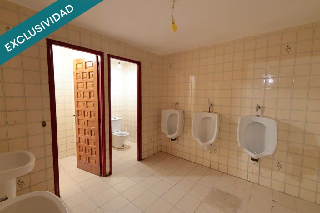 Office for sale in Noceda - € 120,000 (Ref: 9806359)