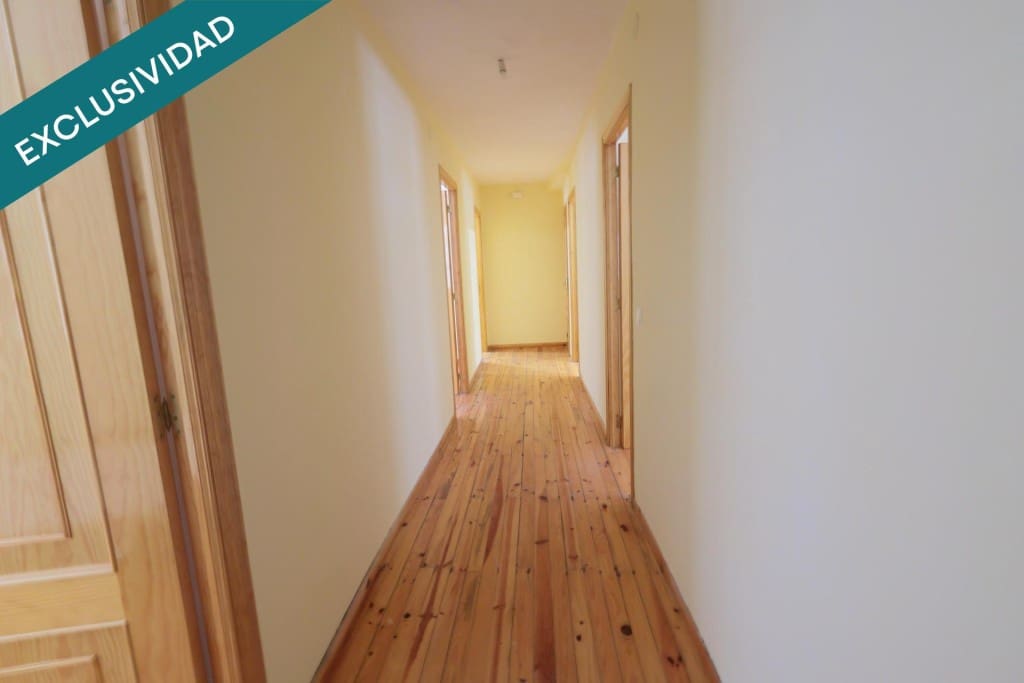 Office for sale in Noceda - € 120,000 (Ref: 9806359)