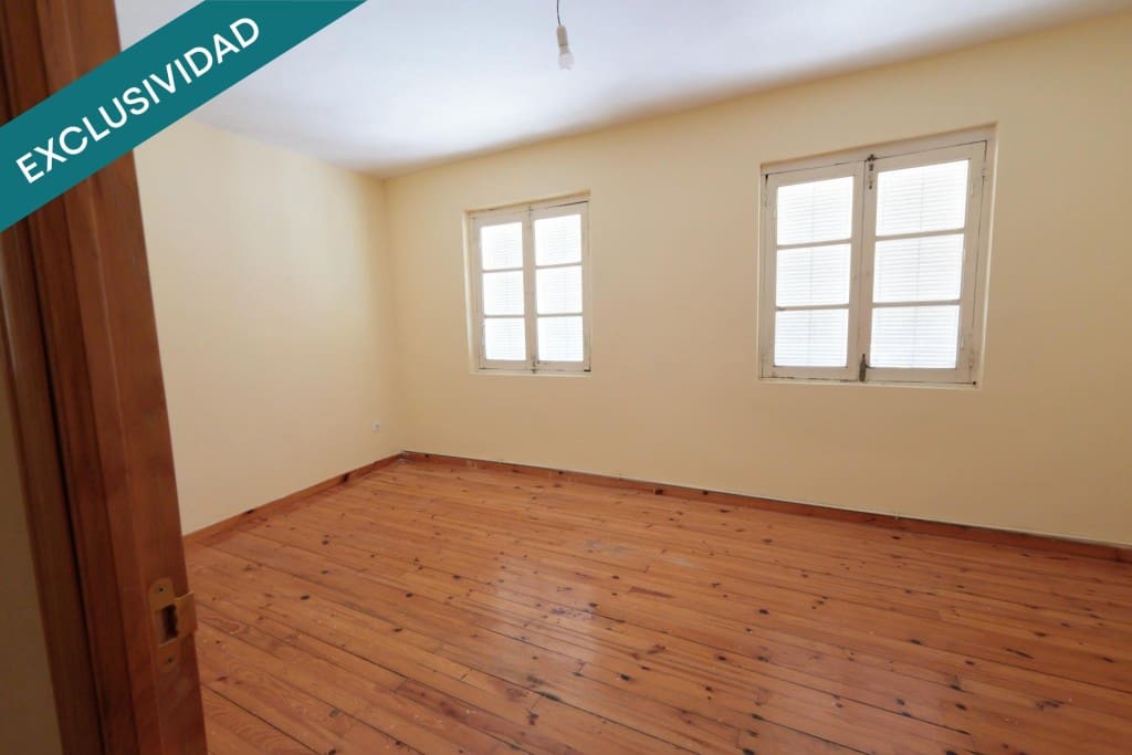 Office for sale in Noceda - € 120,000 (Ref: 9806359)