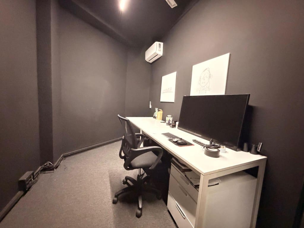 Commercieel te koop in Barcelona stad - € 48.000 (Ref: 9806361)