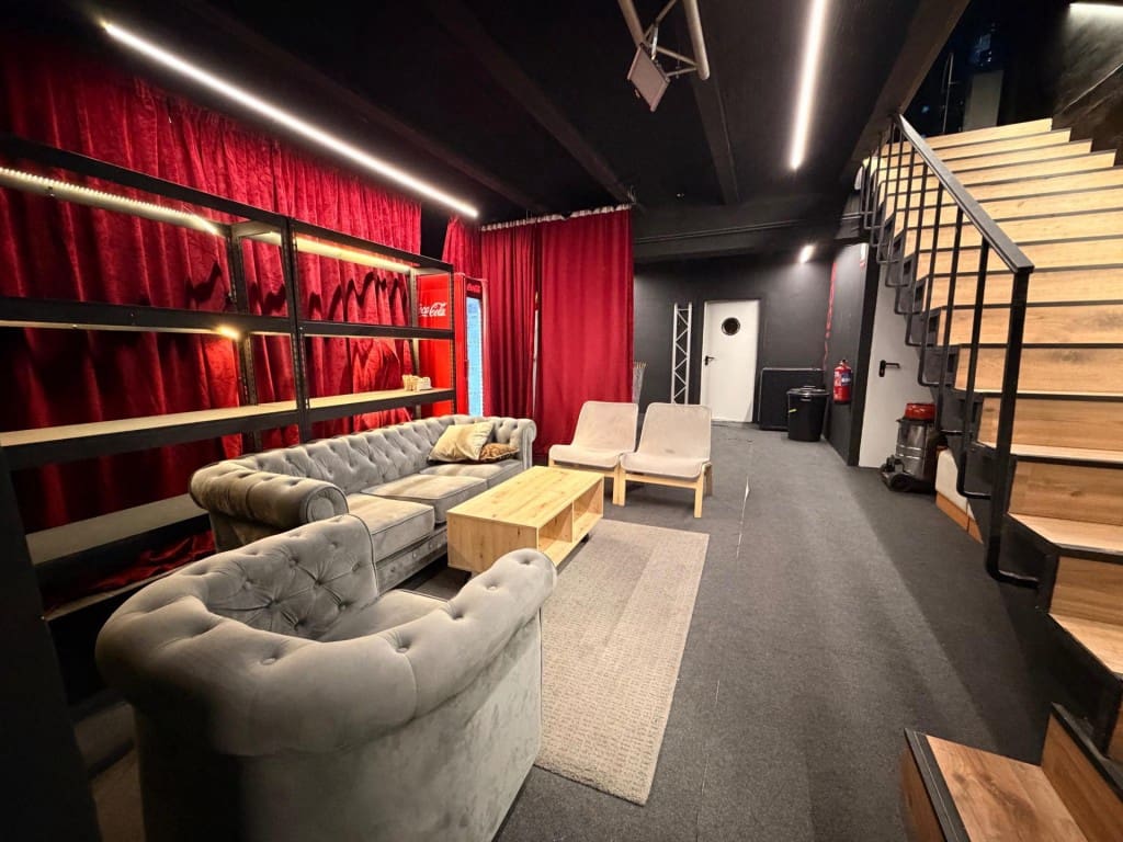 Commercieel te koop in Barcelona stad - € 48.000 (Ref: 9806361)