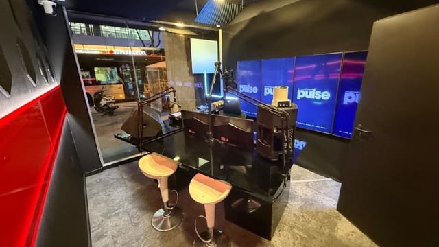 Commercieel te koop in L'Antiga Esquerra de L'Eixample, Barcelona stad - € 48.000 (Ref: 9806361)