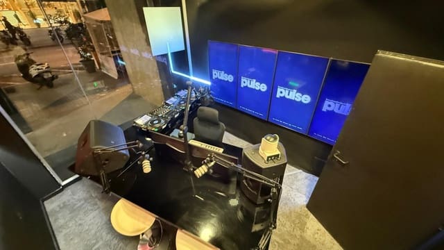 Commercieel te koop in L'Antiga Esquerra de L'Eixample, Barcelona stad - € 48.000 (Ref: 9806361)