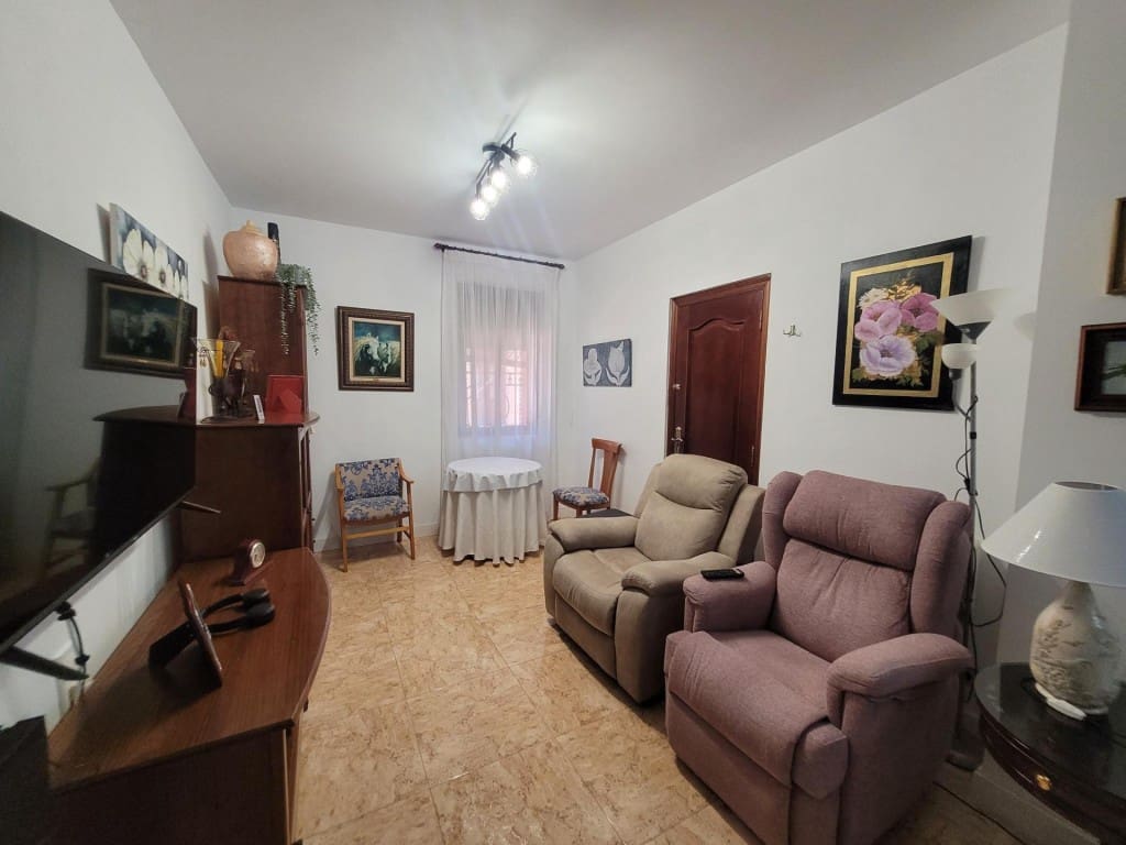 Apartamento de 3 habitaciones en Vallada en venta - 150.000 € (Ref: 9811448)