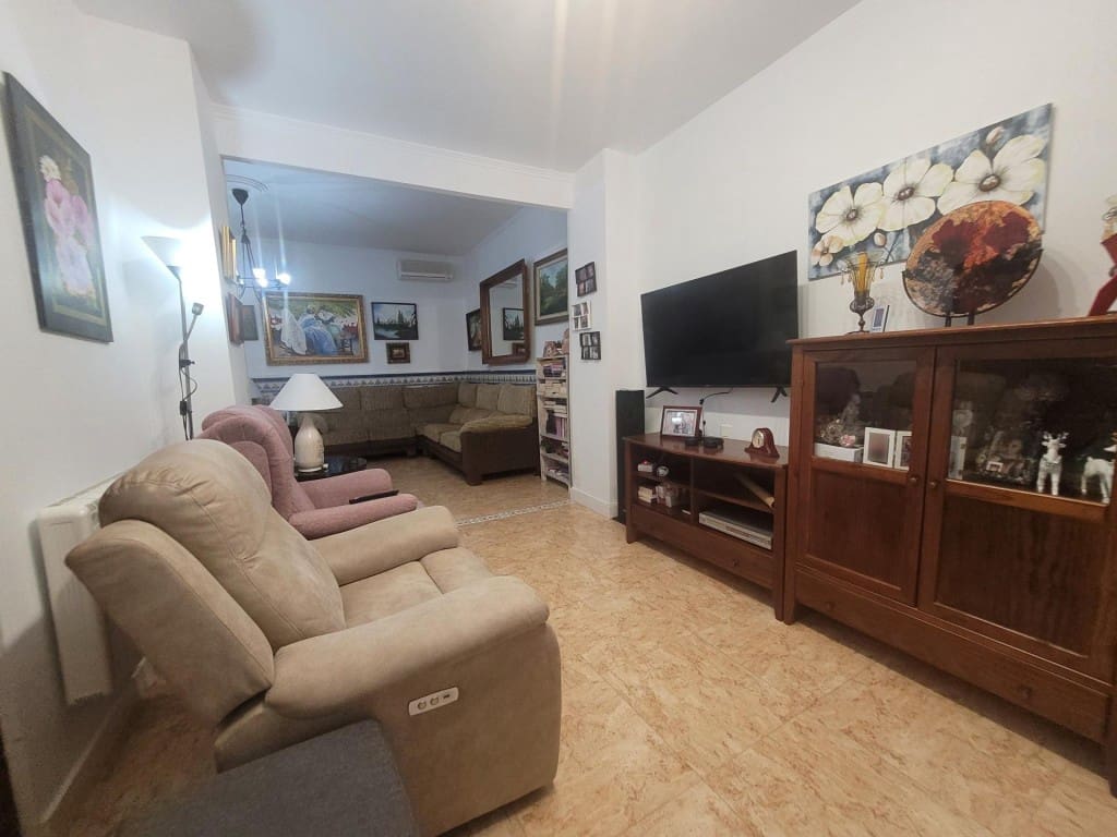 Apartamento de 3 habitaciones en Vallada en venta - 150.000 € (Ref: 9811448)