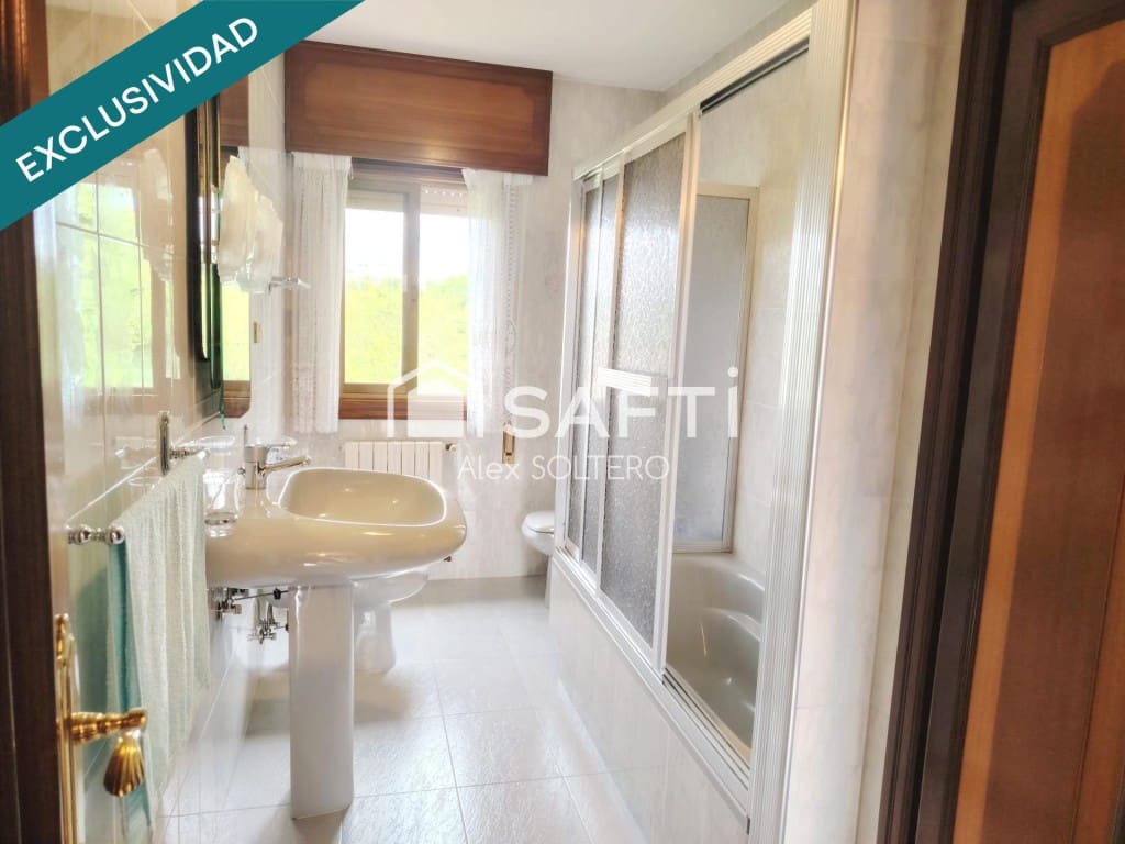 5 quarto Moradia para venda em Vigo com garagem - 945 000 € (Ref: 9811455)