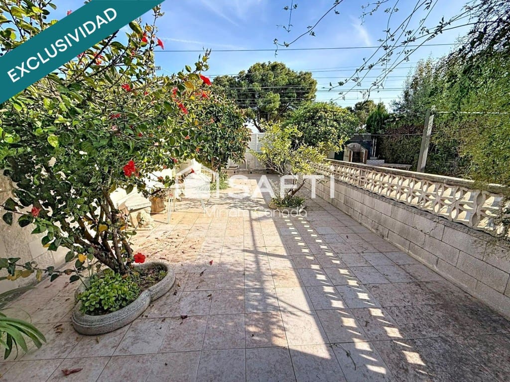 5 Zimmer Villa zu verkaufen in El Vendrell - 265.000 € (Ref: 9811456)