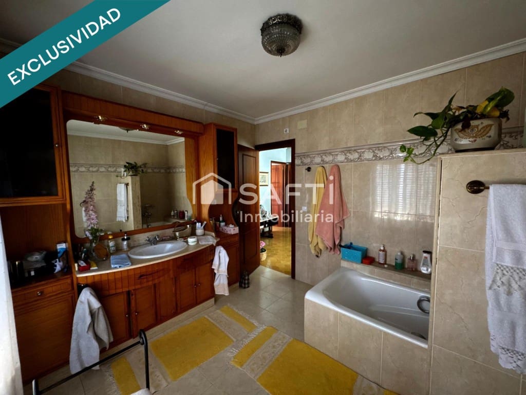 8 chambre Villa/Maison à vendre à Monovar / Monover avec piscine - 299 000 € (Ref: 9811457)