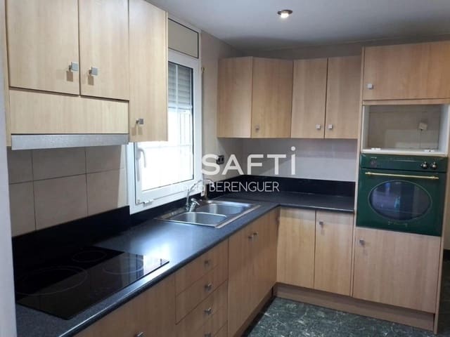 2 bedroom Villa for sale in Sallent - € 249,500 (Ref: 9811461)