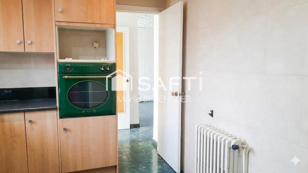 3 bedroom Villa for sale in Sallent - € 249,500 (Ref: 9811461)