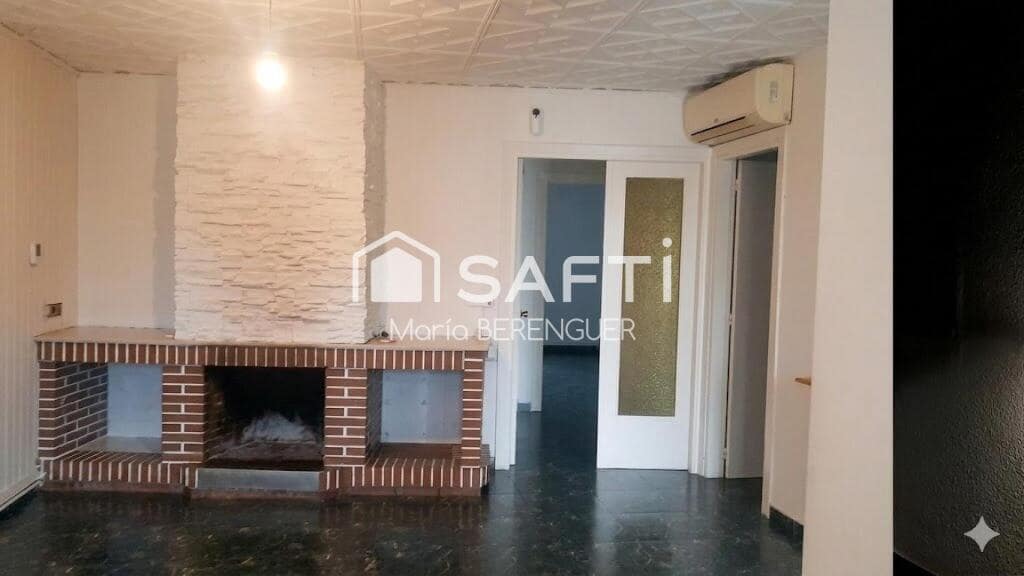 3 bedroom Villa for sale in Sallent - € 249,500 (Ref: 9811461)