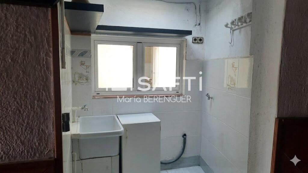 3 bedroom Villa for sale in Sallent - € 249,500 (Ref: 9811461)