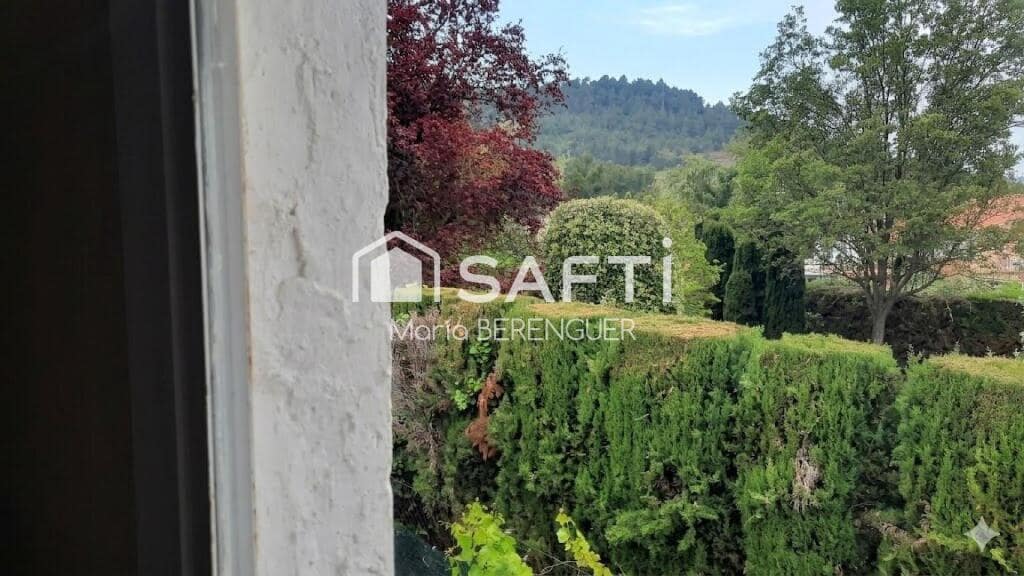3 bedroom Villa for sale in Sallent - € 249,500 (Ref: 9811461)