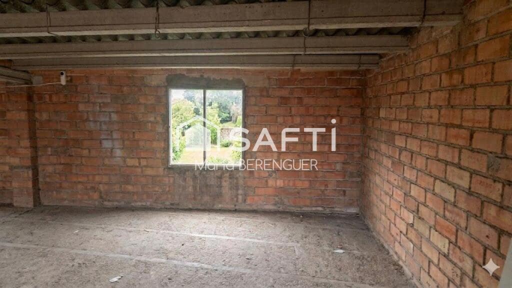 3 bedroom Villa for sale in Sallent - € 249,500 (Ref: 9811461)
